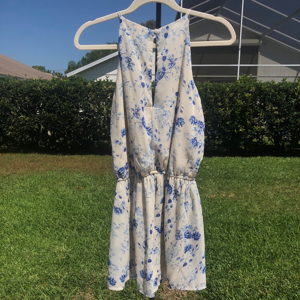 ROMPER size medium - Picture 2 of 4